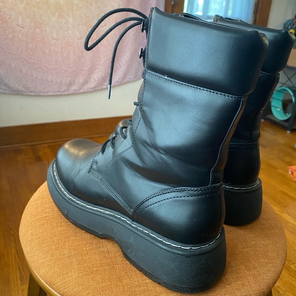 Lace-Up Platform Combat Boots, Truffle Collection, EU 40/US 9 - Picture 6 of 7